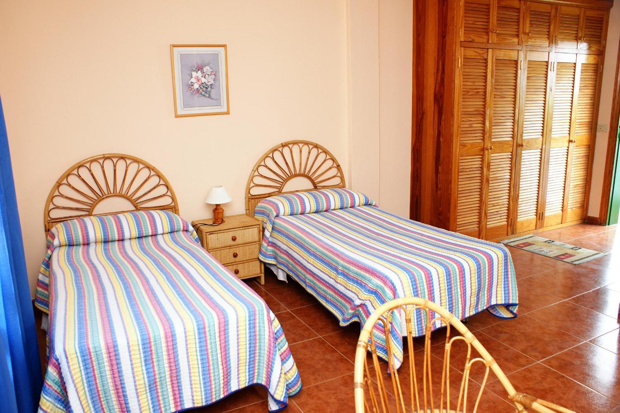 Apartamentos Nelly Valle Gran Rey Oda fotoğraf