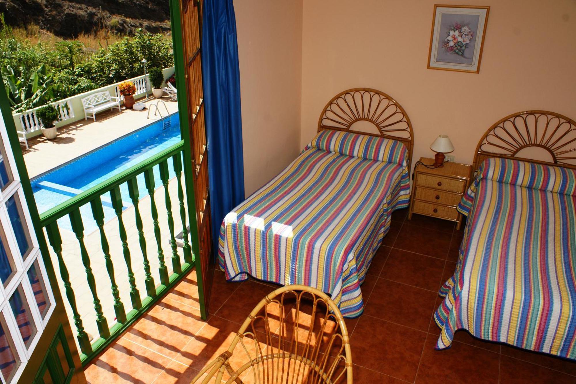 Apartamentos Nelly Valle Gran Rey Oda fotoğraf